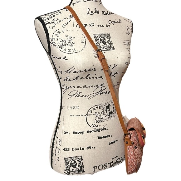 Whimsical Owl Vegan Leather Crossbody Purse Red - Picture 4 of 8